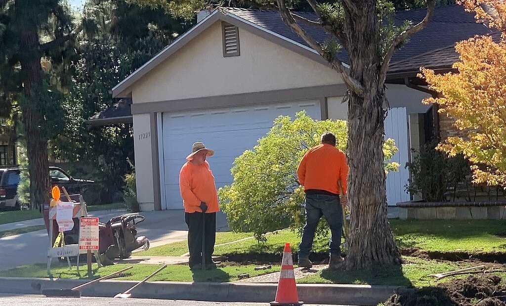 How to Fix Lawn After Construction Damage: Easy Restoration Tips