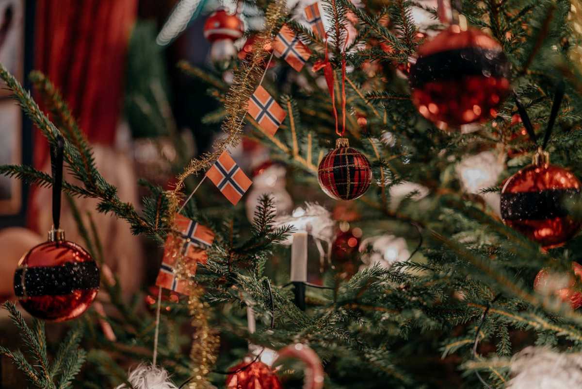 lawn-christmas-decorating-tips