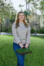 Load image into Gallery viewer, SodPods&lt;sup&gt;®&lt;/sup&gt; St. Augustine Floratam MEGA Grass Plugs
